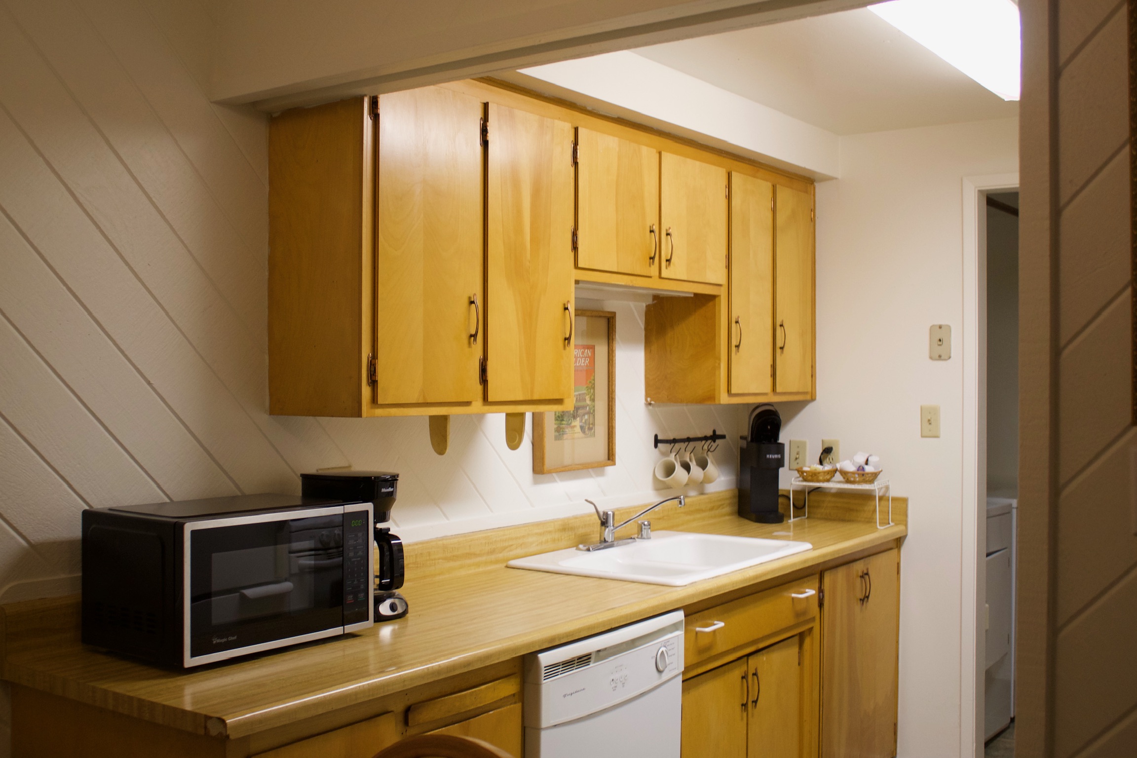 Two Bedroom Cabin 154 Kitchen